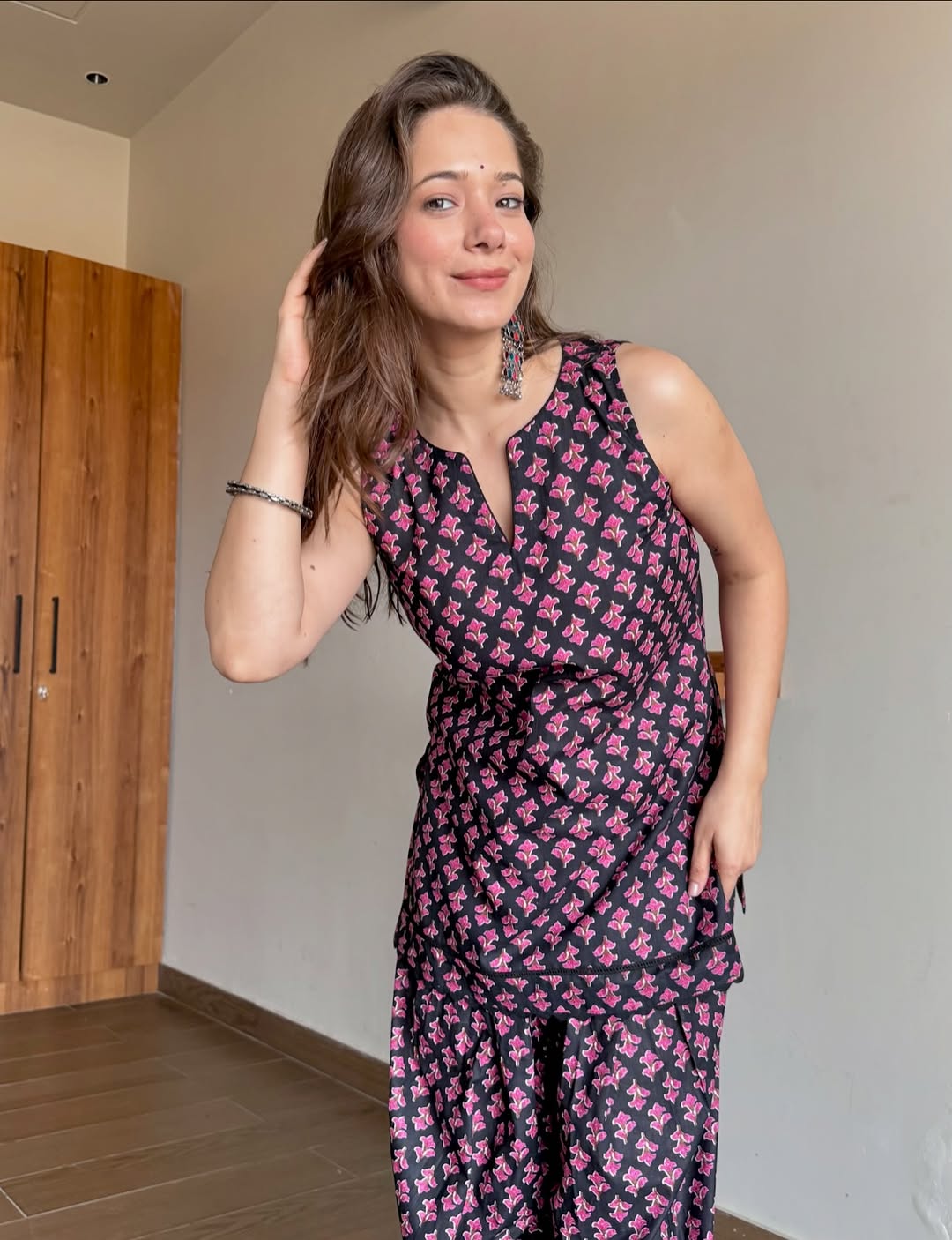 Black and Pink Block-Print Cotton Sleeveless Kurta with Salwar Set