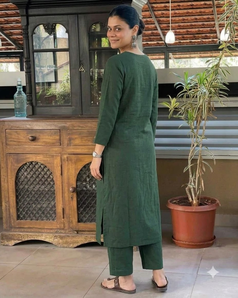 Premium Cotton Linen Solid Bottle Green Straight Kurta with Ankle-Length Pants Set – Minimalist 3/4 Sleeve Monochrome 2-Piece Smart Corporate Workspace Wear Outfit for Women