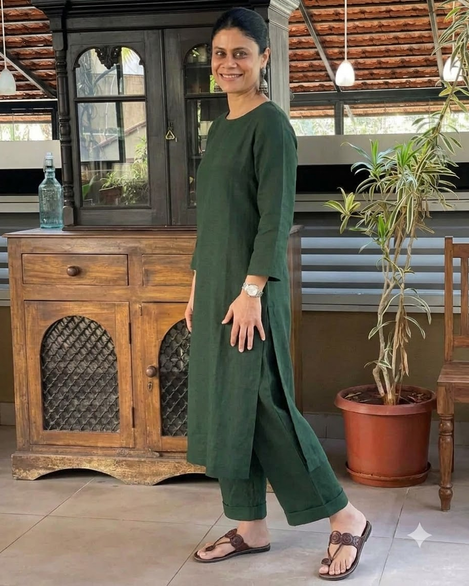 Premium Cotton Linen Solid Bottle Green Straight Kurta with Ankle-Length Pants Set – Minimalist 3/4 Sleeve Monochrome 2-Piece Smart Corporate Workspace Wear Outfit for Women